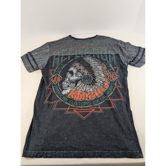 Affliction Men's T-Shirt Live Fast Indian Skull Head AOP Goth Punk MMA M Medium - Picture 5 of 8